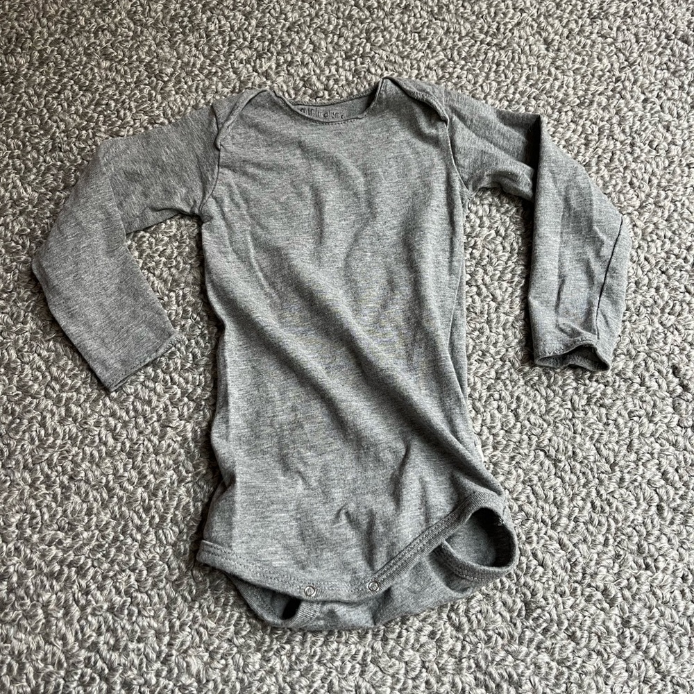Minimalisma bodysuit
